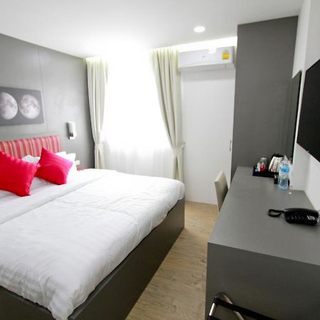Coco@20 Hotell Bangkok Exteriör bild